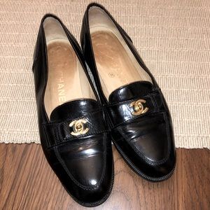 Beautiful Vintage Chanel Leather Turnlock Loafers